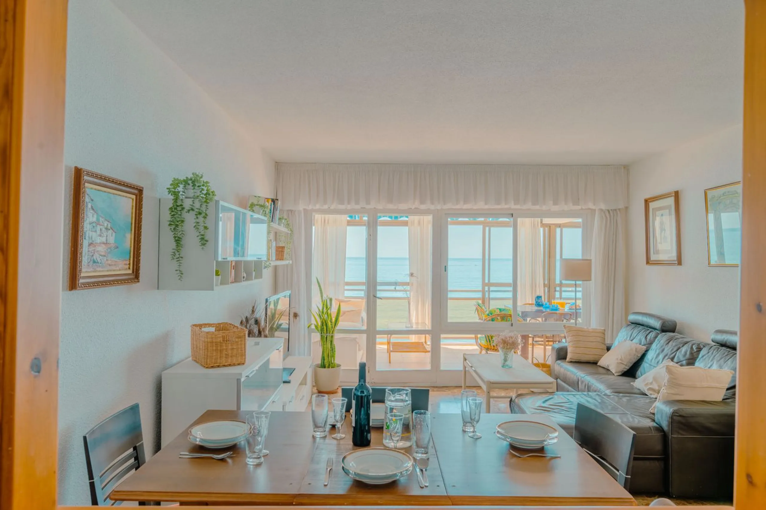 Apartment - Middle Floor Apartment в продаже в Benalmadena, Málaga. В доме 3 спален и 2 ванных комнат. Площадь дома 136 м²