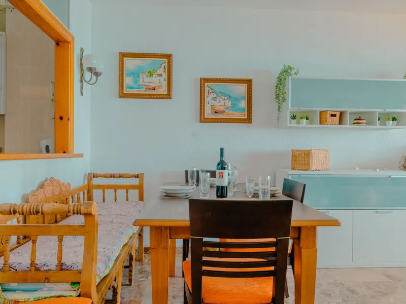 Apartment - Middle Floor Apartment в продаже в Benalmadena, Málaga. В доме 3 спален и 2 ванных комнат. Площадь дома 136 м²