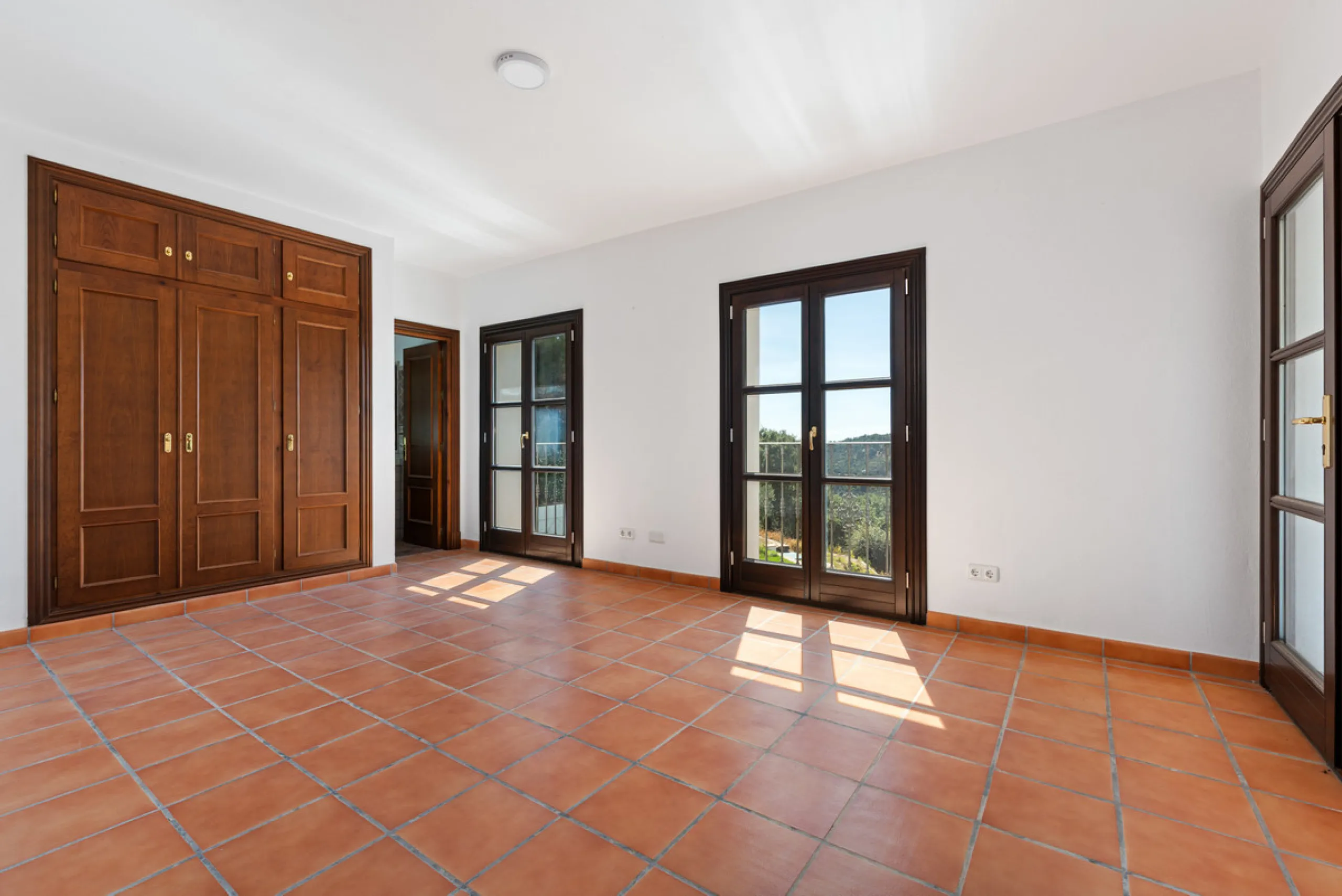 Impressive villa in the hills of Casares with space, privacy and incredible views.