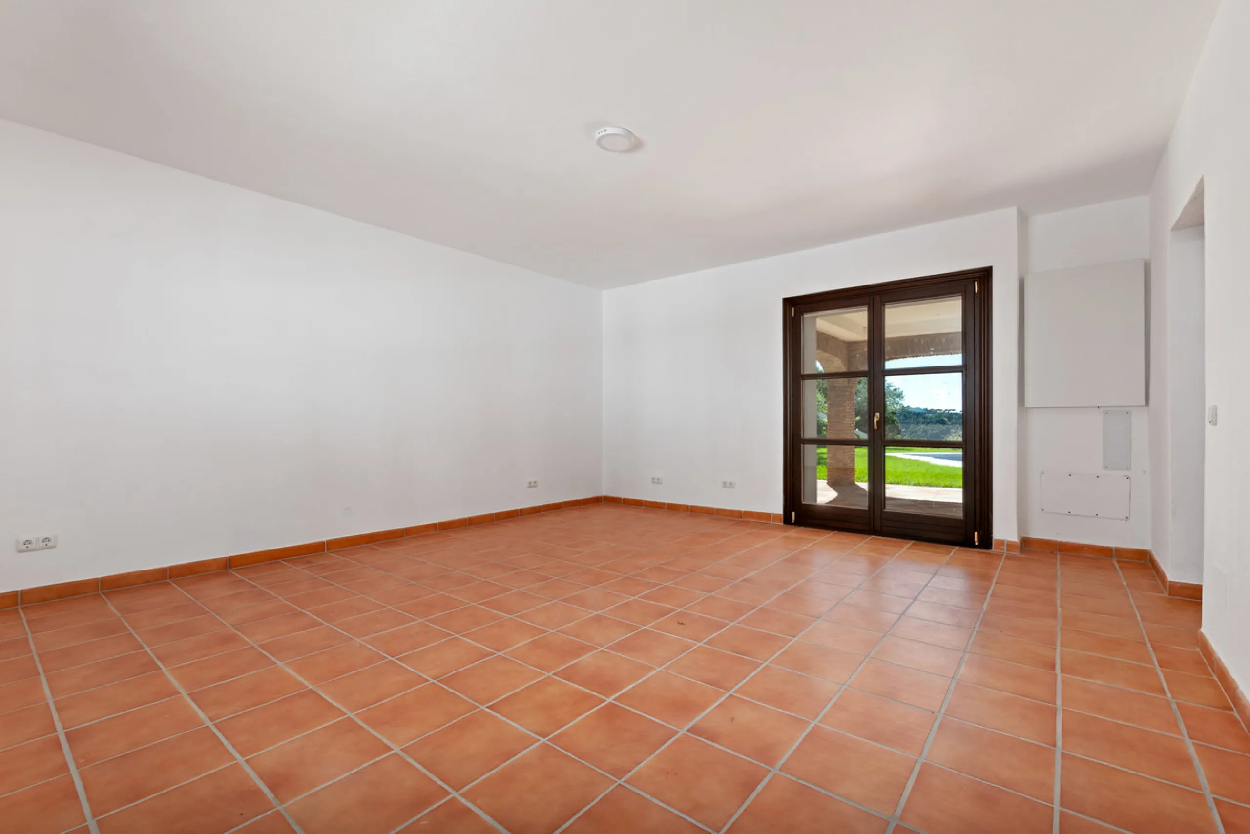 Impressive villa in the hills of Casares with space, privacy and incredible views.