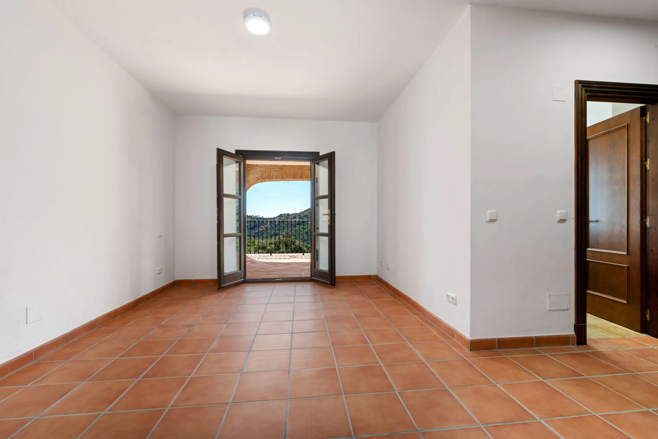 Impressive villa in the hills of Casares with space, privacy and incredible views.