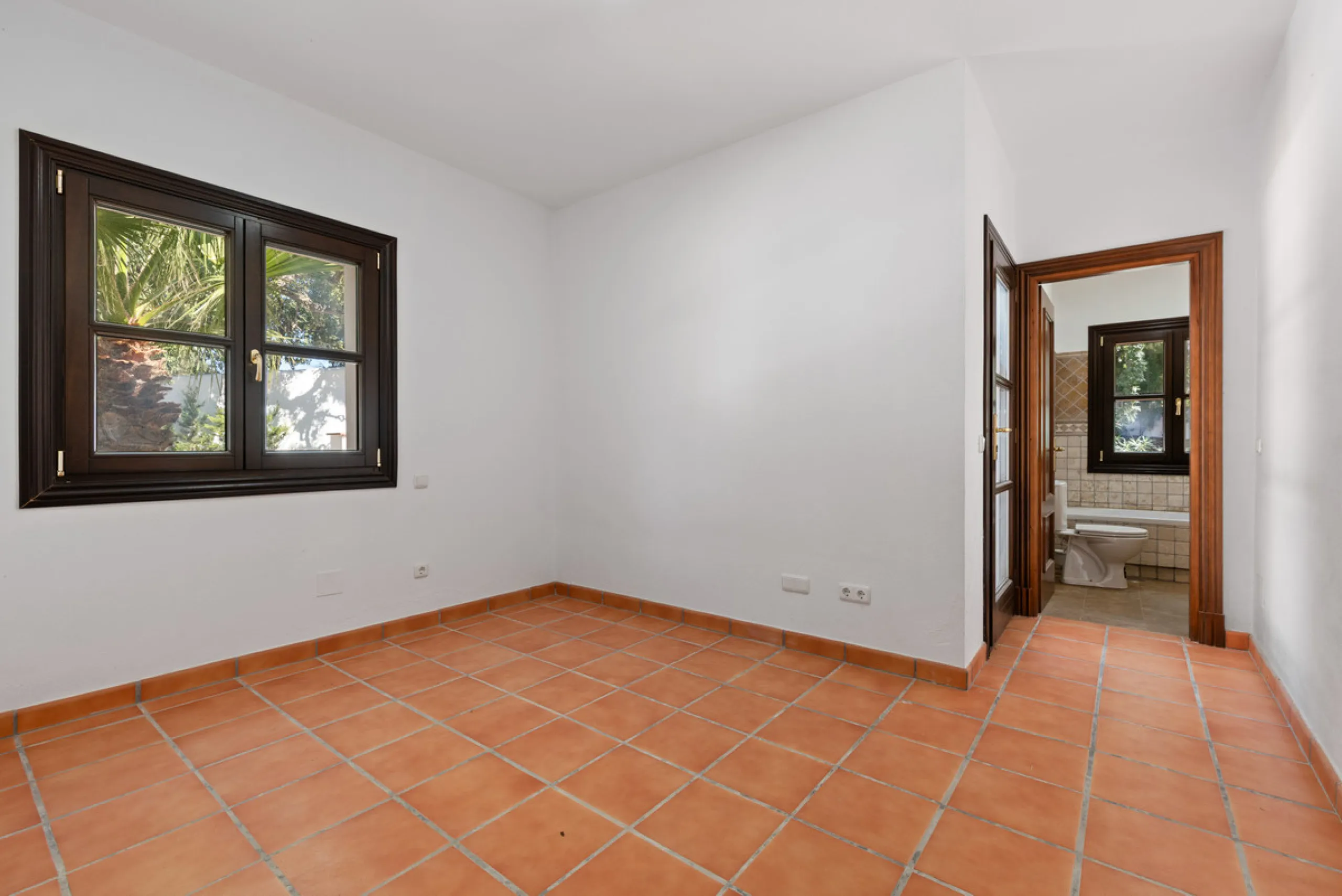 Impressive villa in the hills of Casares with space, privacy and incredible views.