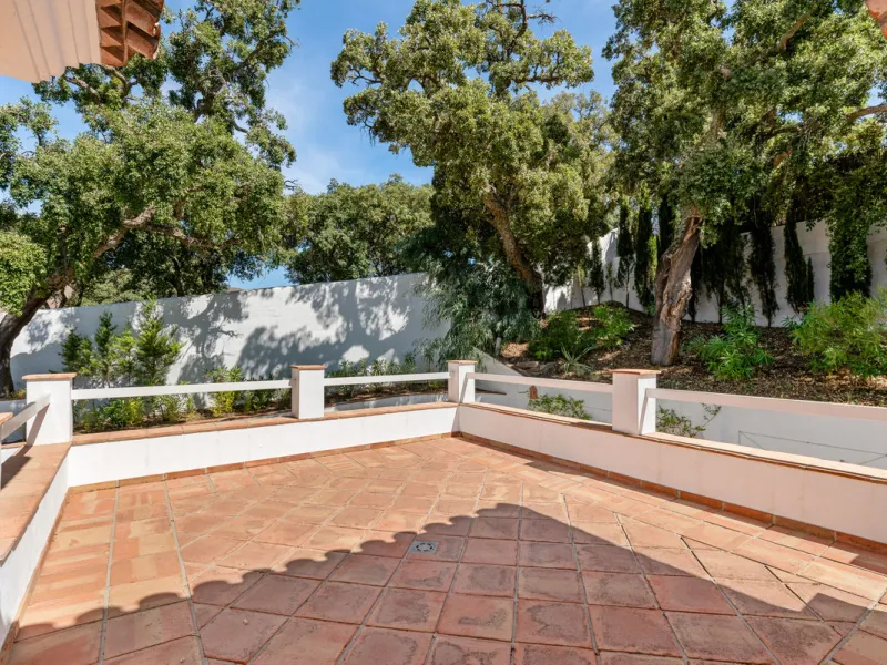 Impressive villa in the hills of Casares with space, privacy and incredible views.