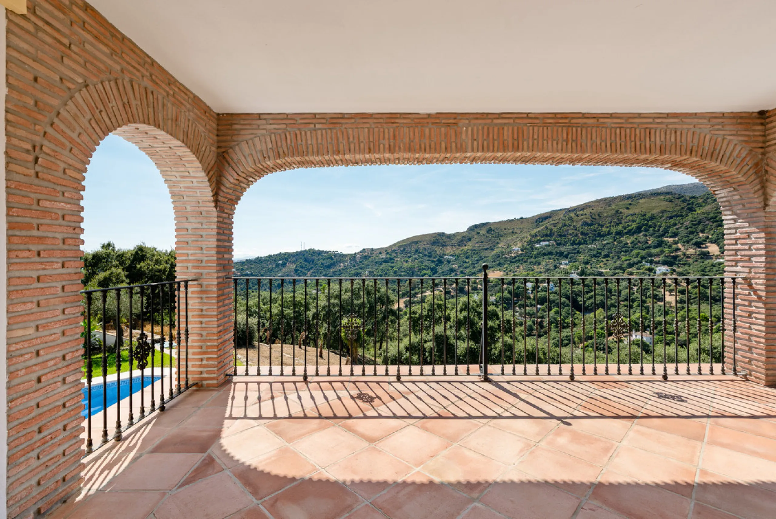 Impressive villa in the hills of Casares with space, privacy and incredible views.