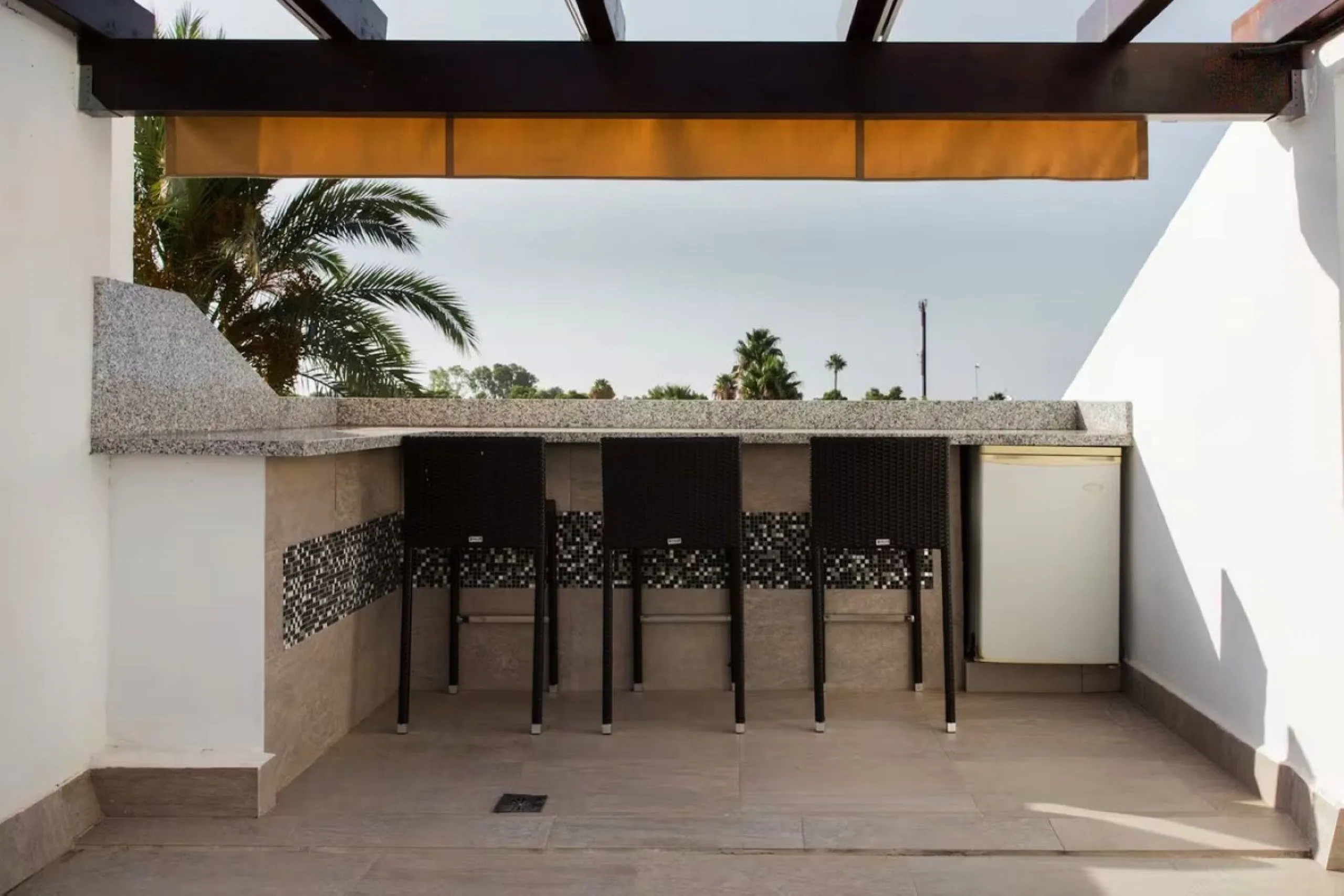 Stunning 5-Bedroom Townhouse in Altos del Rodeo, Nueva Andalucía – Steps from Puerto Banús and the Beach