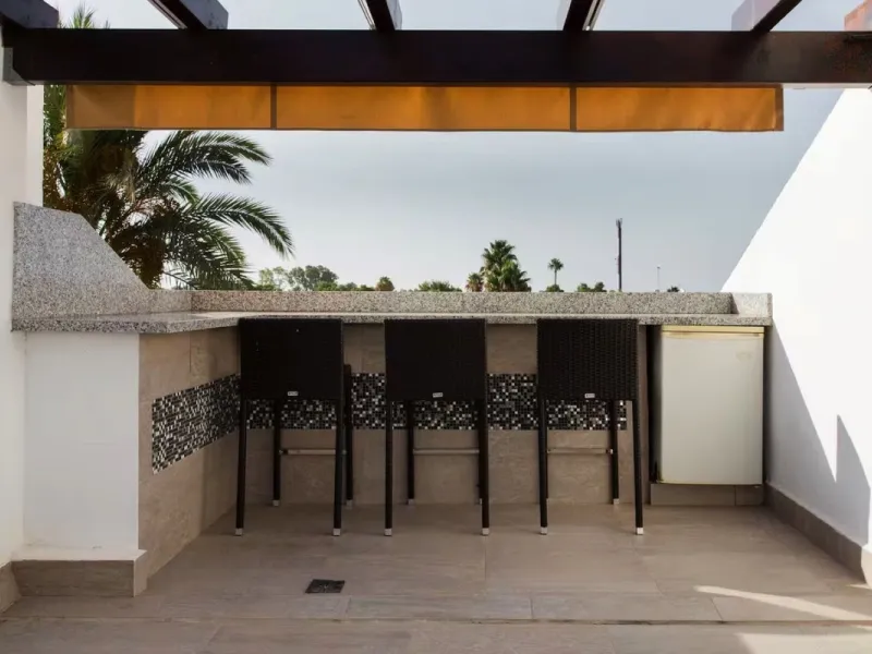 Stunning 5-Bedroom Townhouse in Altos del Rodeo, Nueva Andalucía – Steps from Puerto Banús and the Beach