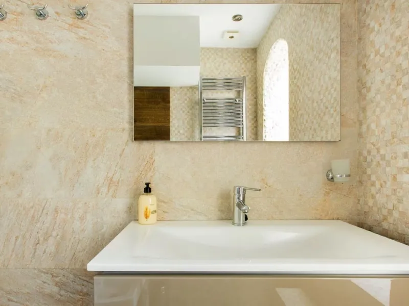 Stunning 5-Bedroom Townhouse in Altos del Rodeo, Nueva Andalucía – Steps from Puerto Banús and the Beach