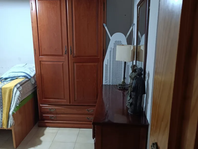 Apartment - Middle Floor Apartment в продаже в Manilva, Málaga. В доме 4 спален и 2 ванных комнат. Площадь дома 120 м²