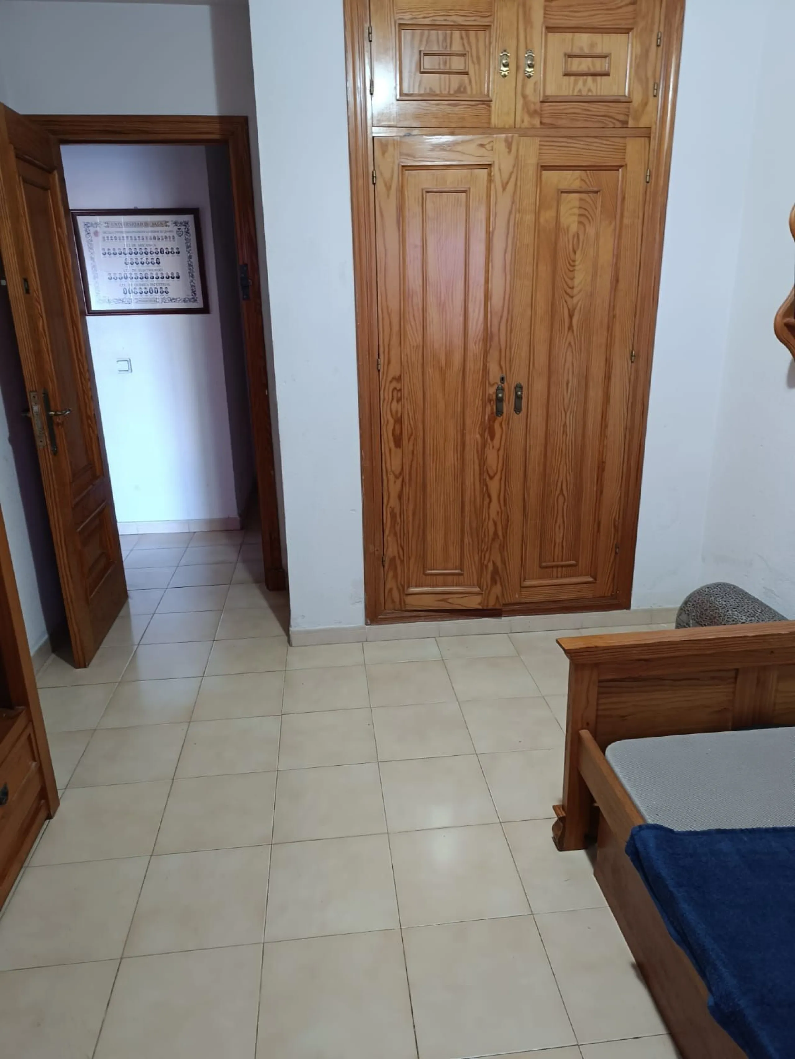 Apartment - Middle Floor Apartment в продаже в Manilva, Málaga. В доме 4 спален и 2 ванных комнат. Площадь дома 120 м²