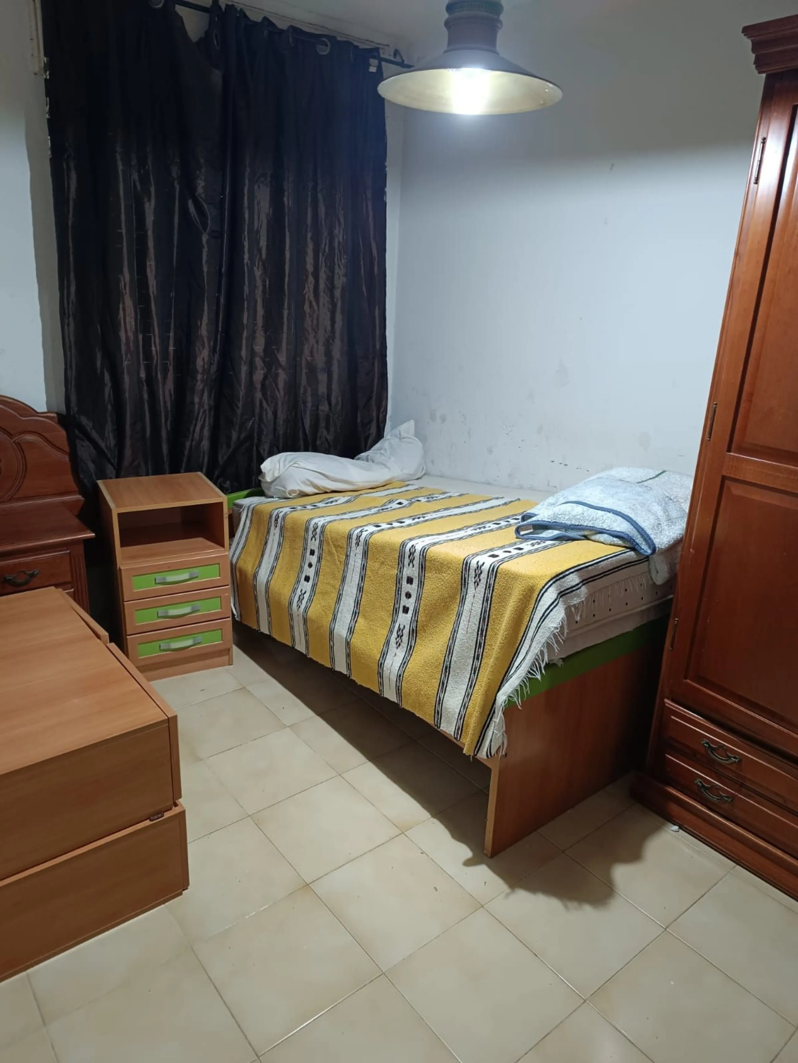 Apartment - Middle Floor Apartment в продаже в Manilva, Málaga. В доме 4 спален и 2 ванных комнат. Площадь дома 120 м²