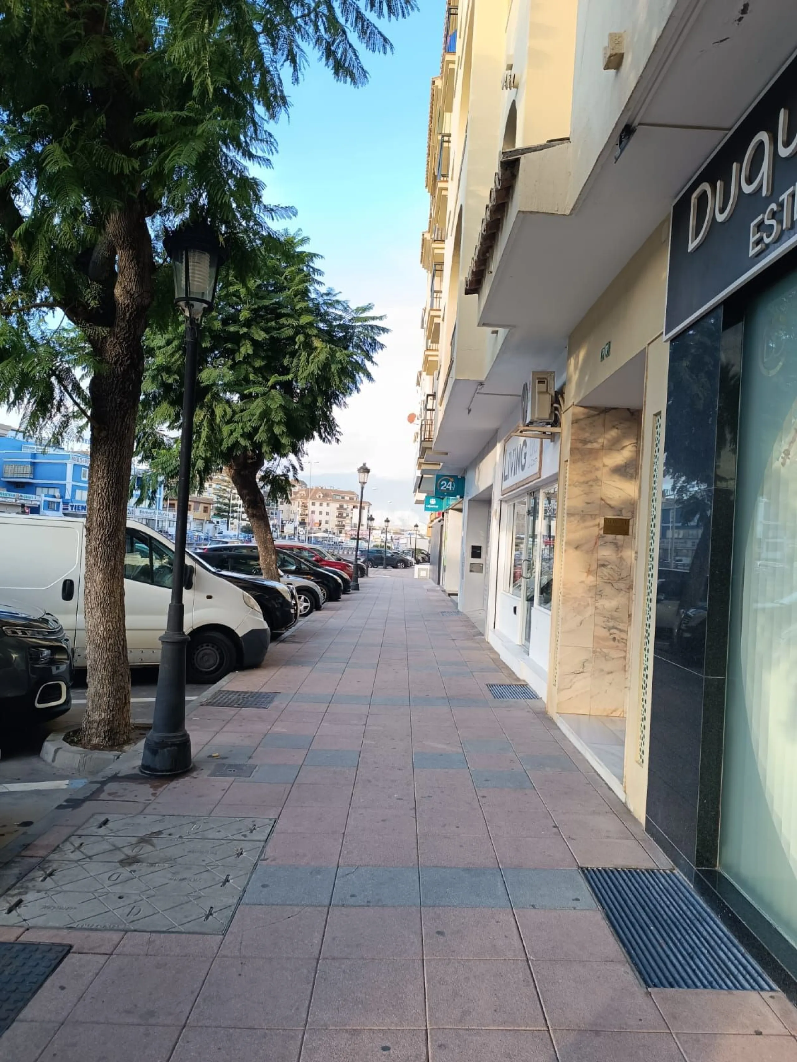 Apartment - Middle Floor Apartment в продаже в Manilva, Málaga. В доме 4 спален и 2 ванных комнат. Площадь дома 120 м²