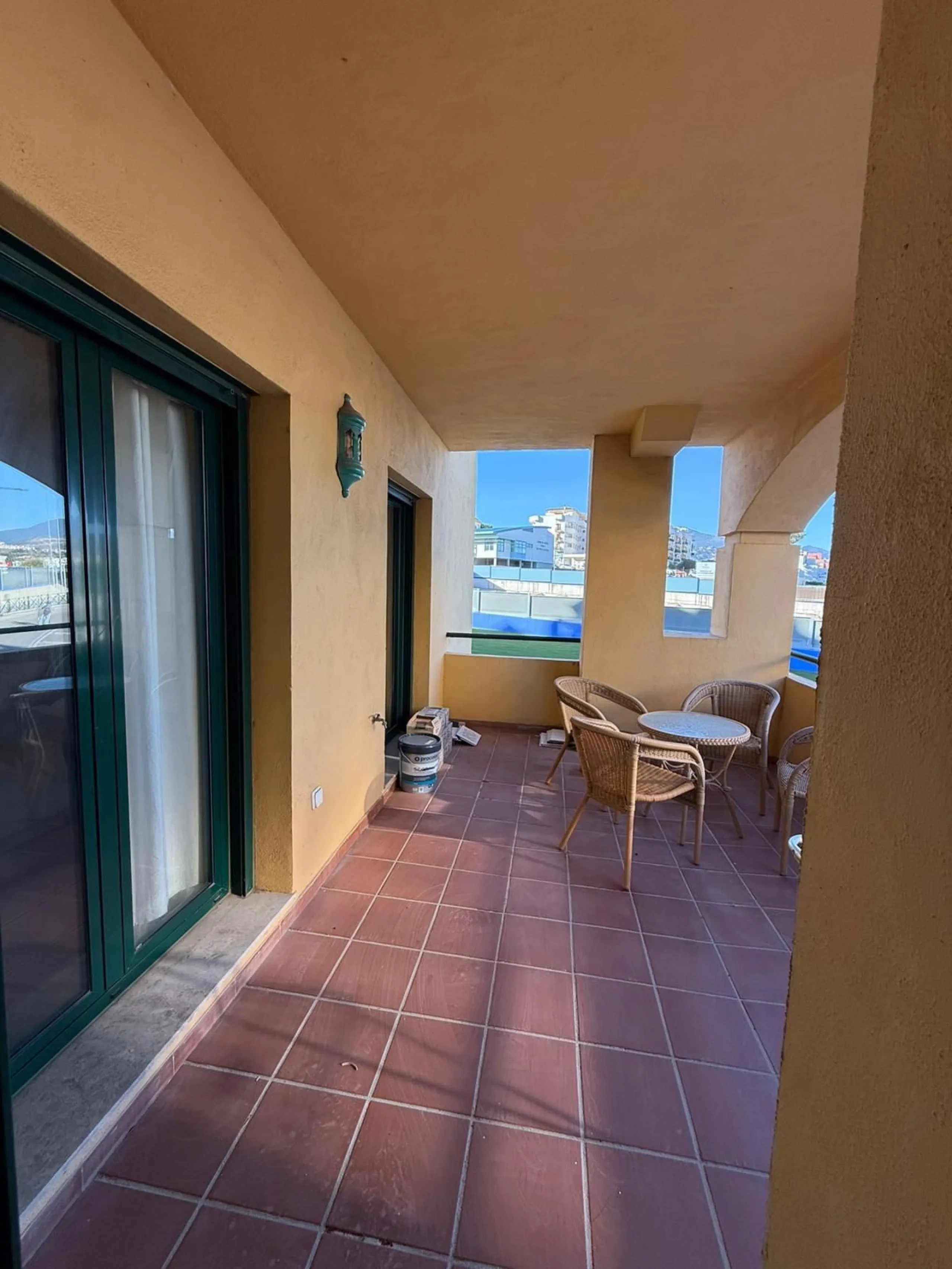 Apartment - Middle Floor Apartment в продаже в Marbella, Málaga. В доме 3 спален и 3 ванных комнат. Площадь дома 139 м²