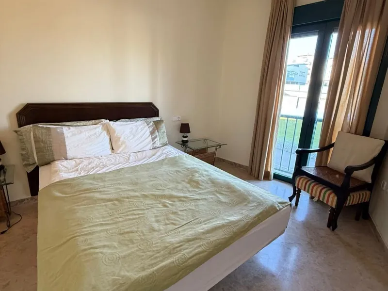 Apartment - Middle Floor Apartment в продаже в Marbella, Málaga. В доме 3 спален и 3 ванных комнат. Площадь дома 139 м²