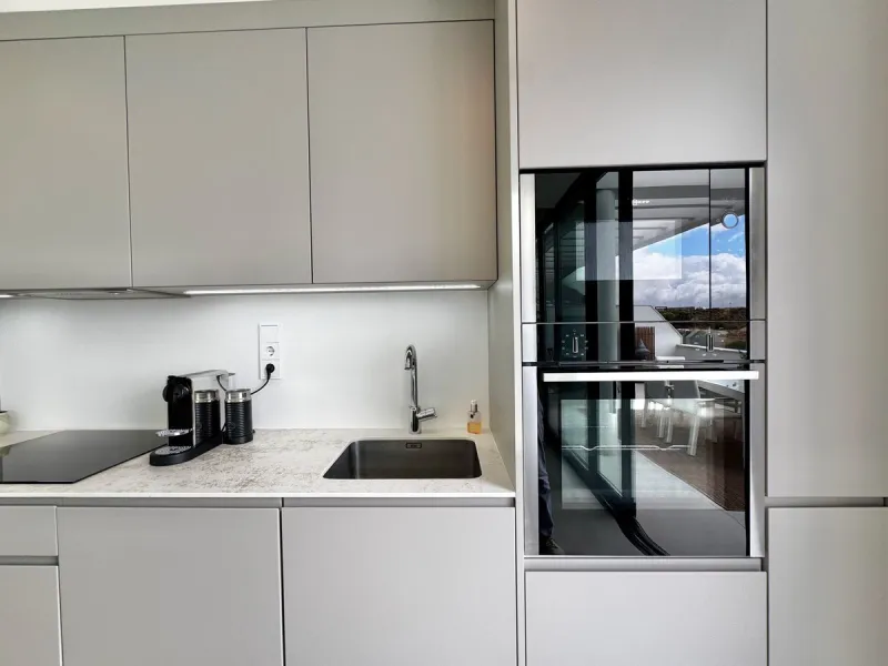Apartment - Penthouse в продаже в Fuengirola, Málaga. В доме 2 спален и 2 ванных комнат. Площадь дома 87 м²