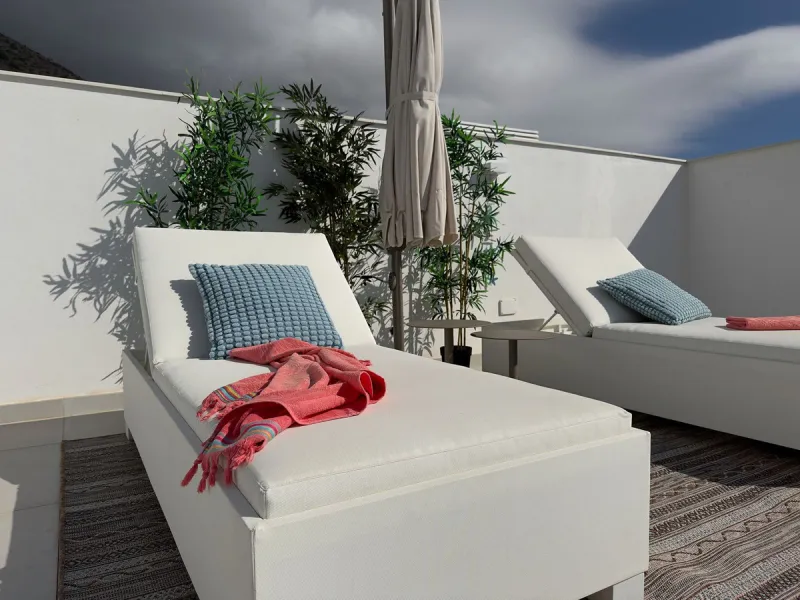 Apartment - Penthouse в продаже в Fuengirola, Málaga. В доме 2 спален и 2 ванных комнат. Площадь дома 87 м²