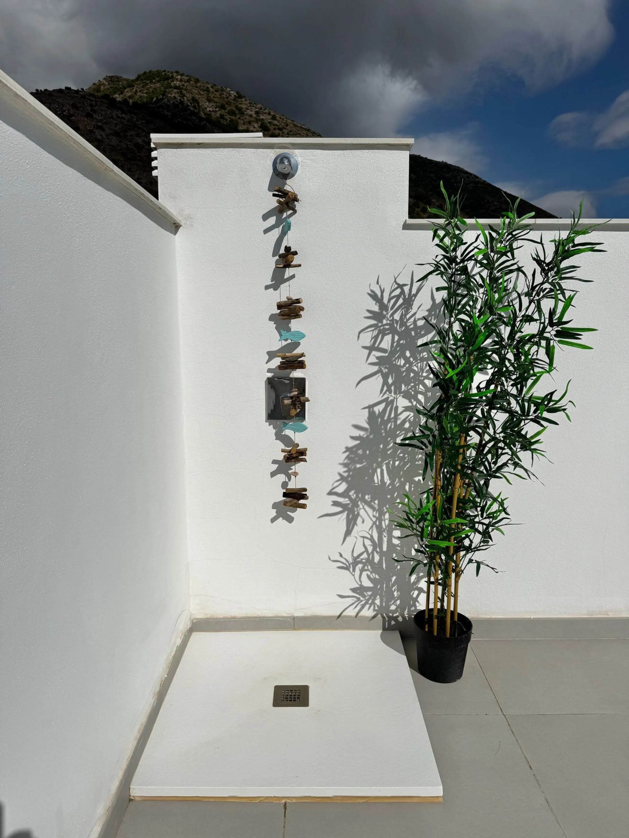 Apartment - Penthouse в продаже в Fuengirola, Málaga. В доме 2 спален и 2 ванных комнат. Площадь дома 87 м²