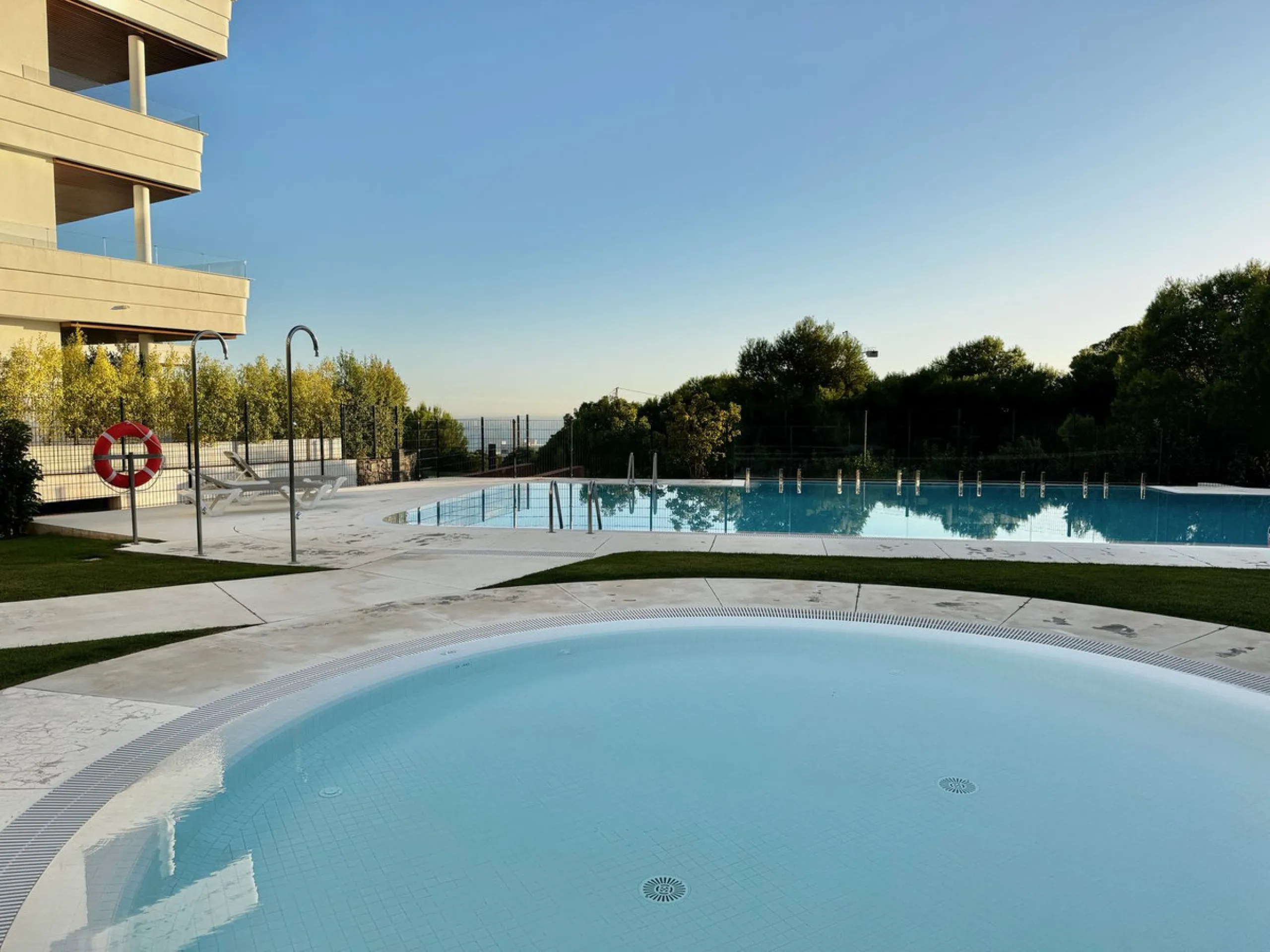 Apartment - Penthouse в продаже в Fuengirola, Málaga. В доме 2 спален и 2 ванных комнат. Площадь дома 87 м²