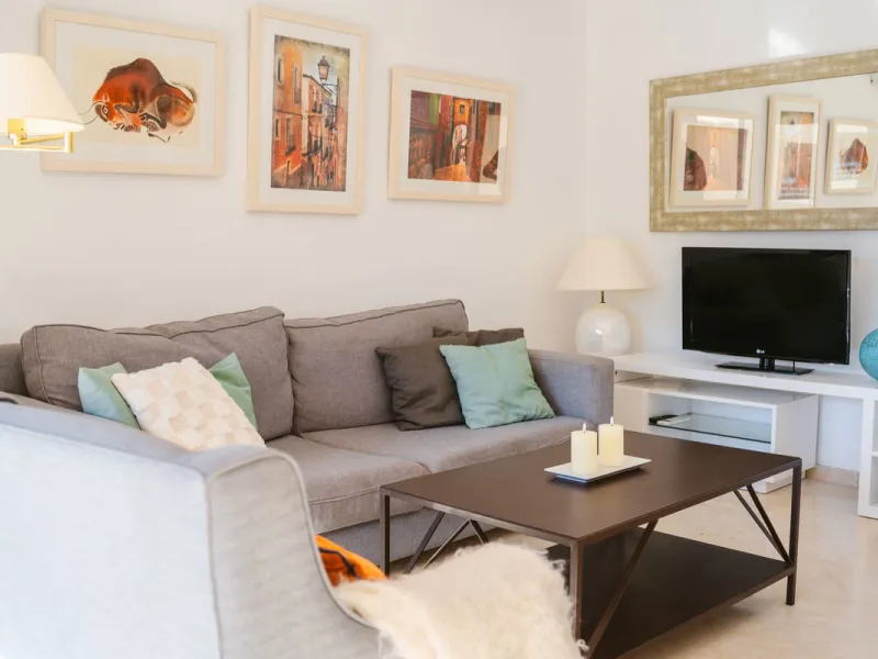 A fantastic opportunity in the well-sought out urbanisation of Parque Marbella.