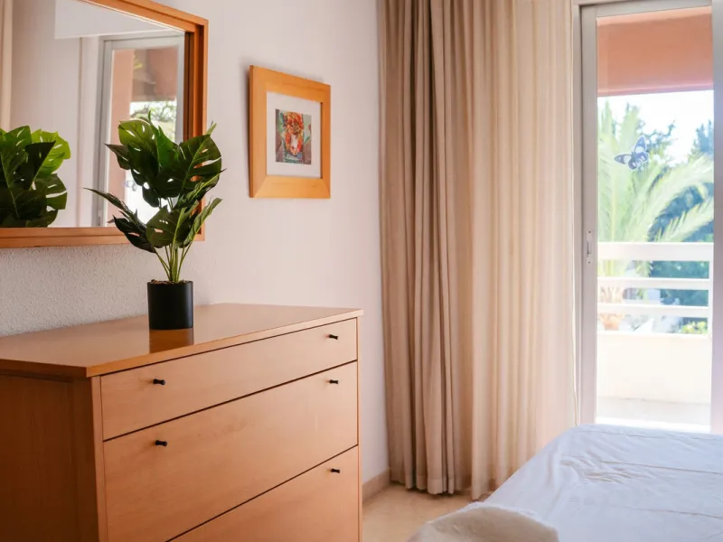 A fantastic opportunity in the well-sought out urbanisation of Parque Marbella.