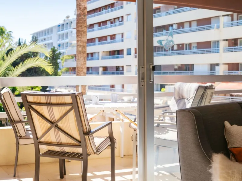 A fantastic opportunity in the well-sought out urbanisation of Parque Marbella.