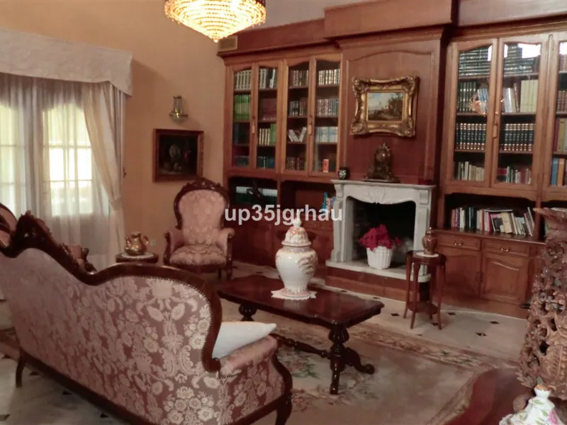 Detached Villa, Estepona, Costa del Sol.