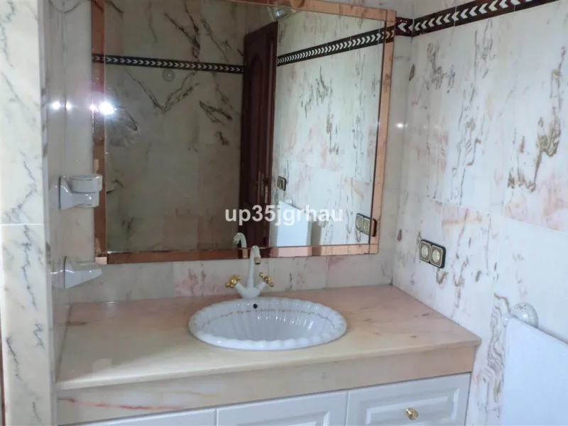 Detached Villa, Estepona, Costa del Sol.