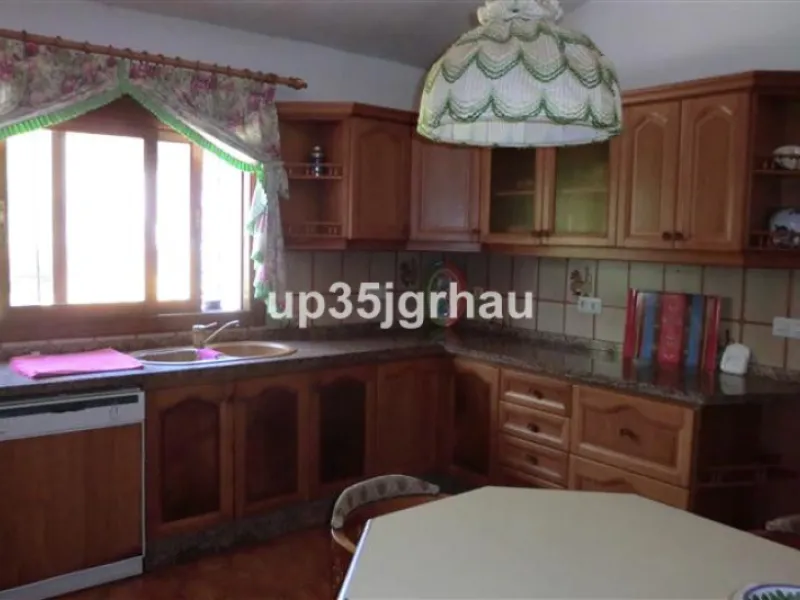 Detached Villa, Estepona, Costa del Sol.