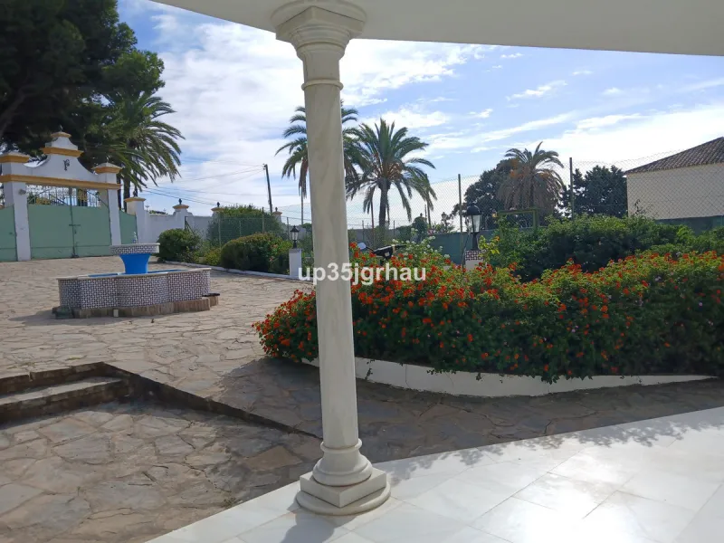 Detached Villa, Estepona, Costa del Sol.
