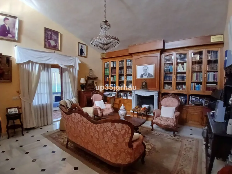 Detached Villa, Estepona, Costa del Sol.