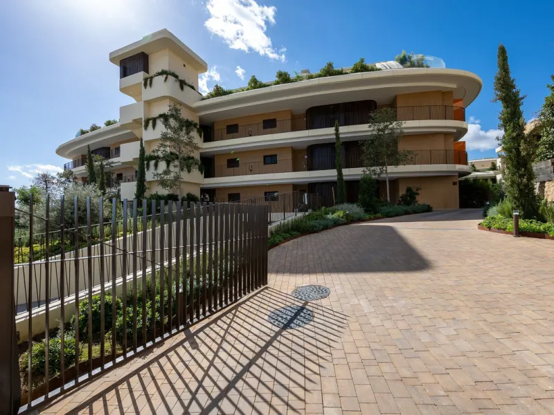 New Exclusive Listing – Valley Collection, Higuerón (Fuengirola)