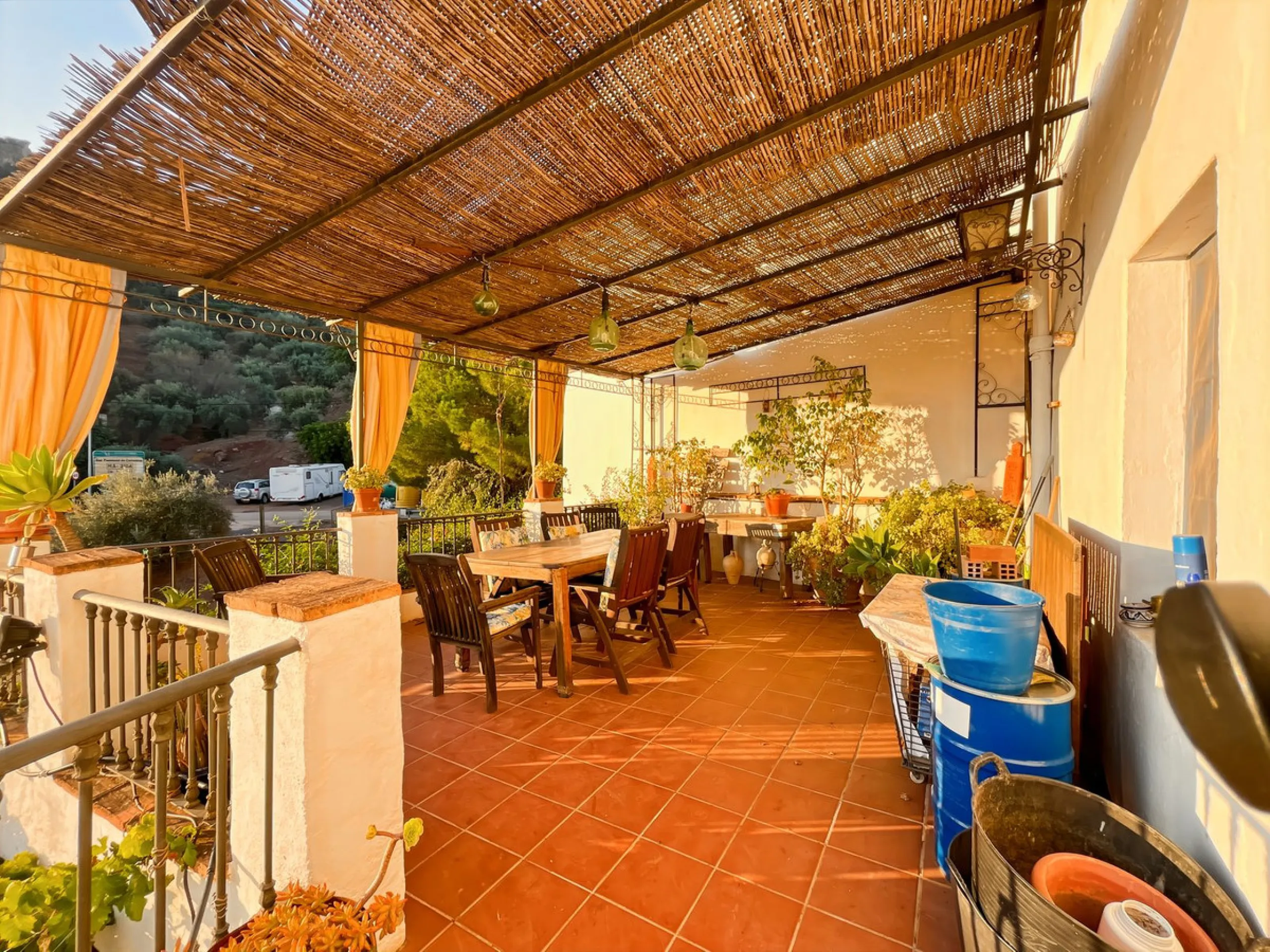 Villa Carlitos, located in the peaceful hamlet of Los Ventorros de Comares.