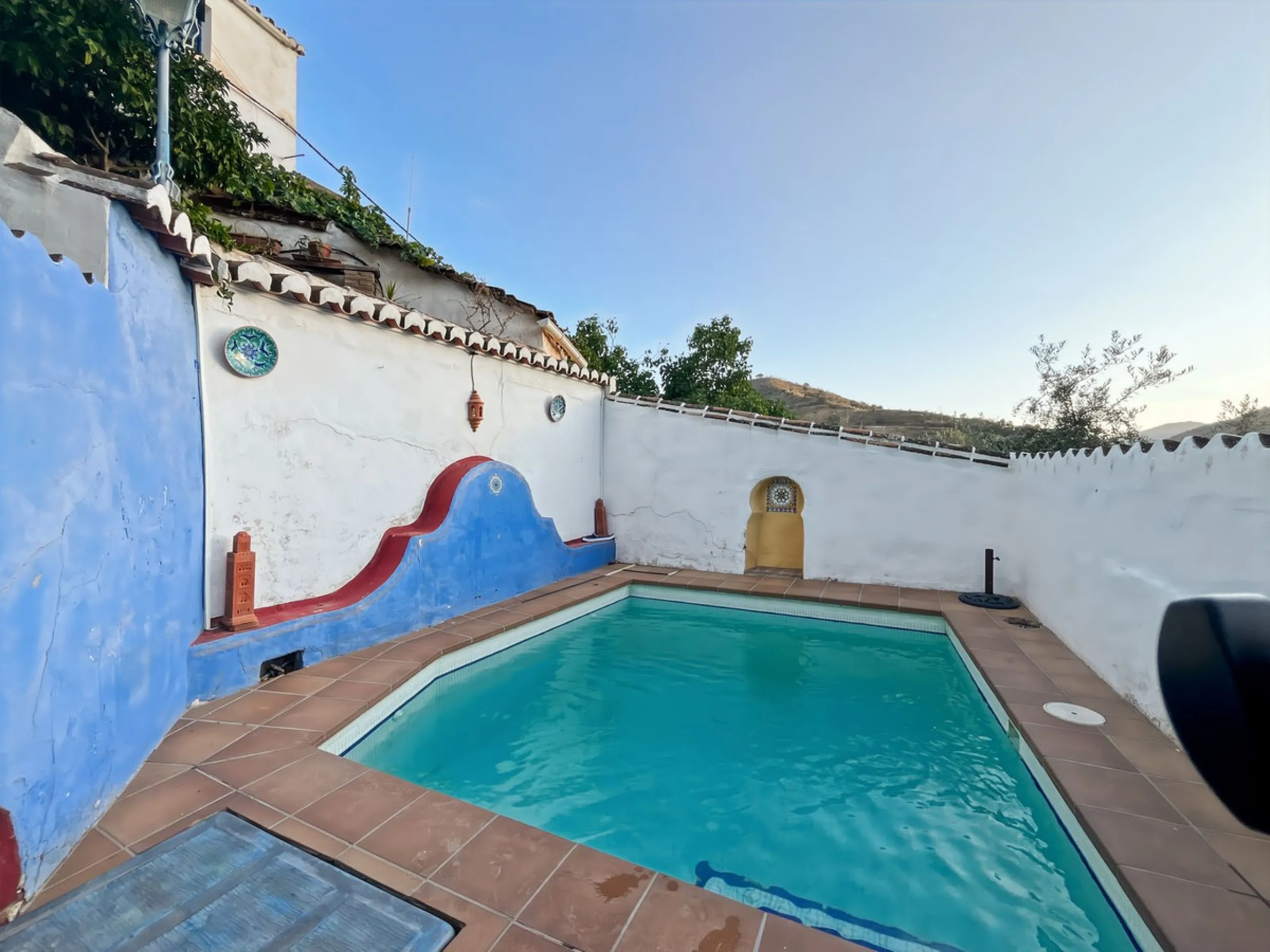 Villa Carlitos, located in the peaceful hamlet of Los Ventorros de Comares.