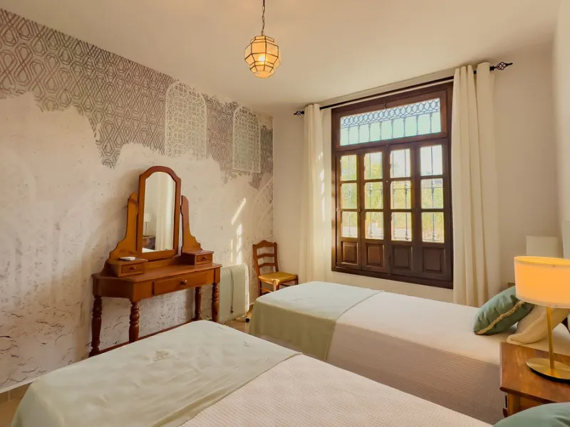 House - Finca - Cortijo в продаже в Málaga, Málaga. В доме 6 спален и 6 ванных комнат. Площадь дома 524 м². Площадь участка 106000 м²