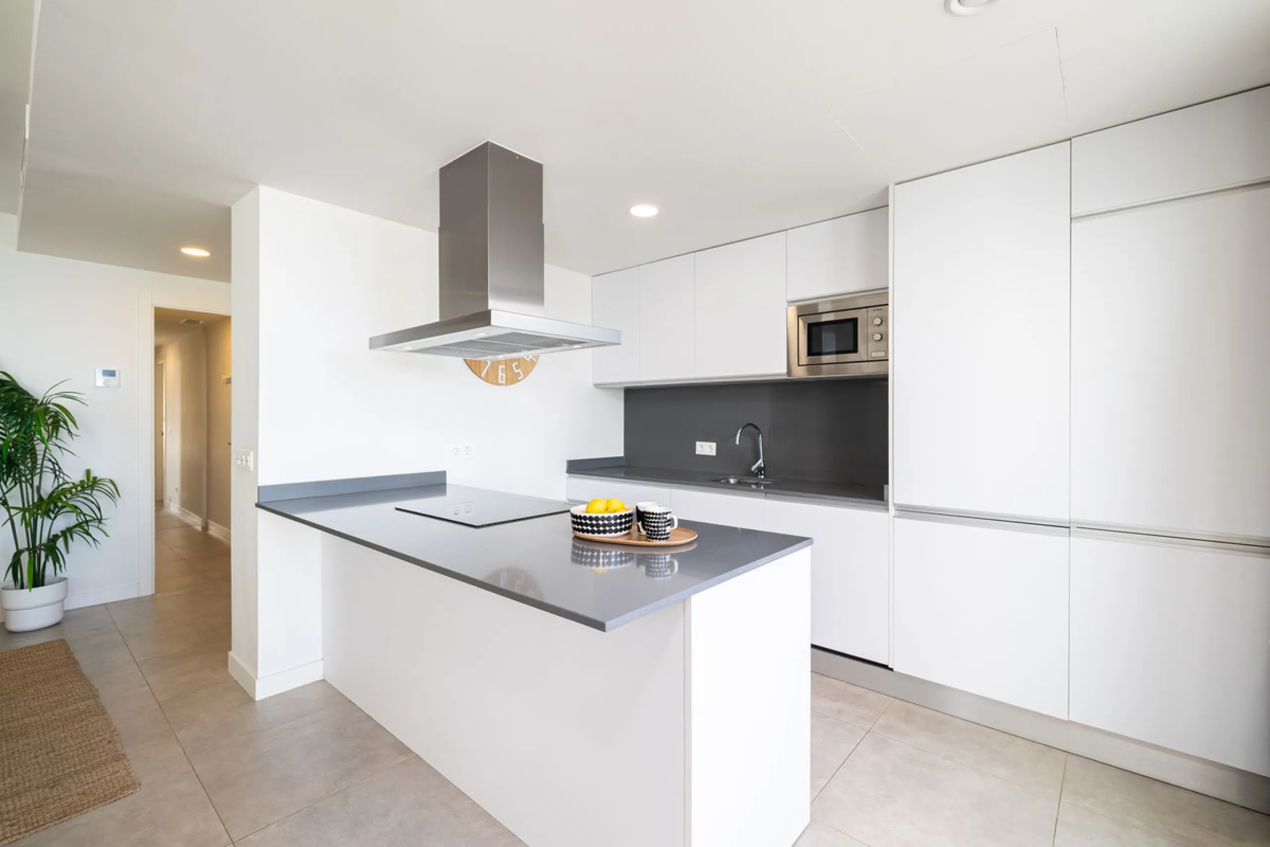 Apartment - Penthouse в продаже в Benalmadena, Málaga. В доме 3 спален и 2 ванных комнат. Площадь дома 117 м²