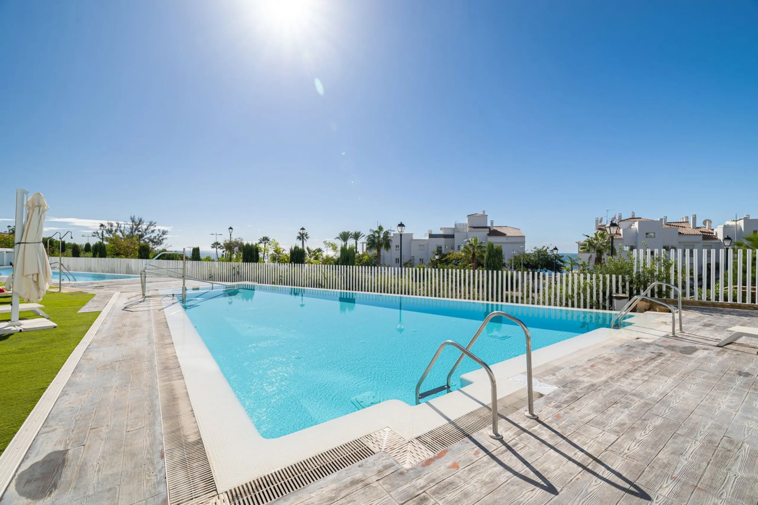 Apartment - Penthouse в продаже в Benalmadena, Málaga. В доме 3 спален и 2 ванных комнат. Площадь дома 117 м²