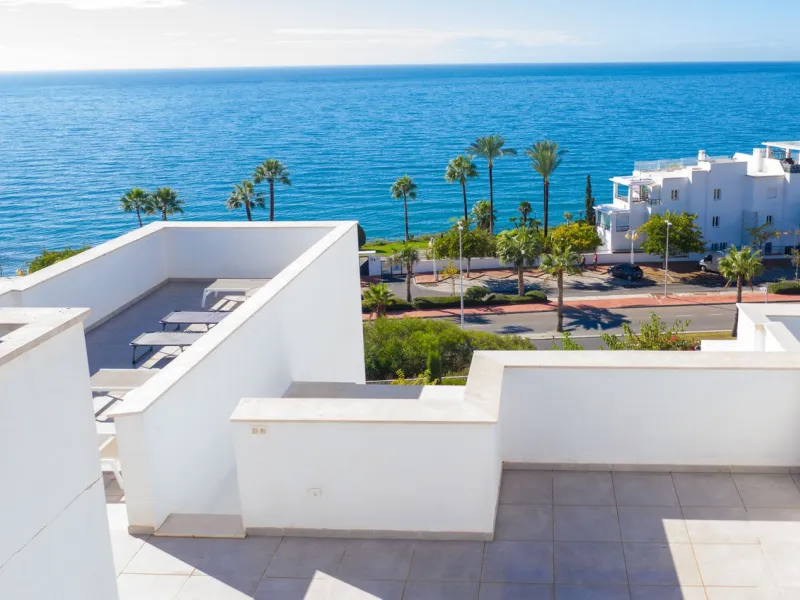 Apartment - Penthouse в продаже в Benalmadena, Málaga. В доме 3 спален и 2 ванных комнат. Площадь дома 117 м²