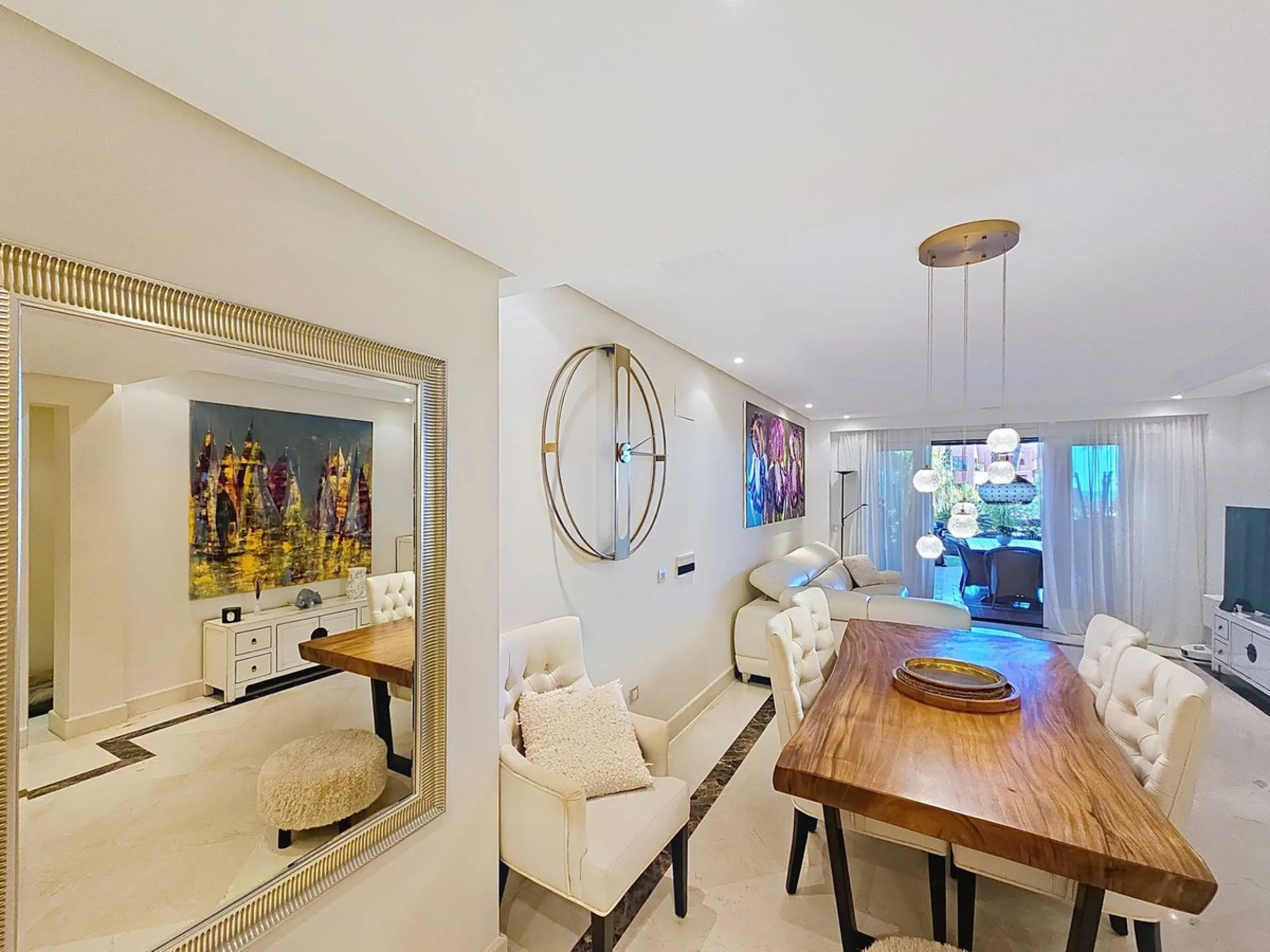 Fantastic Ground-Floor Apartment with Private Garden in Luxury Beachfront Complex.