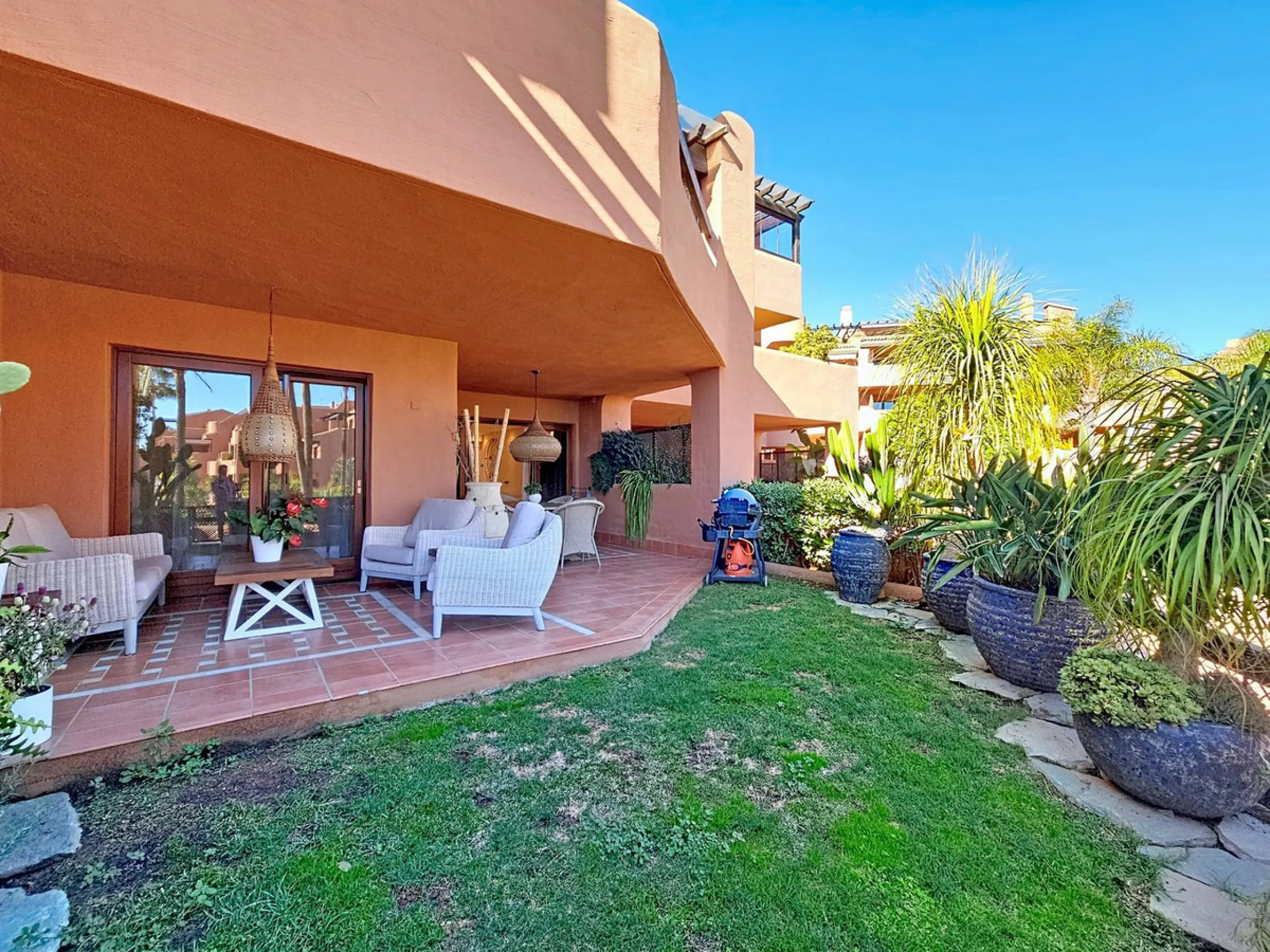 Fantastic Ground-Floor Apartment with Private Garden in Luxury Beachfront Complex.
