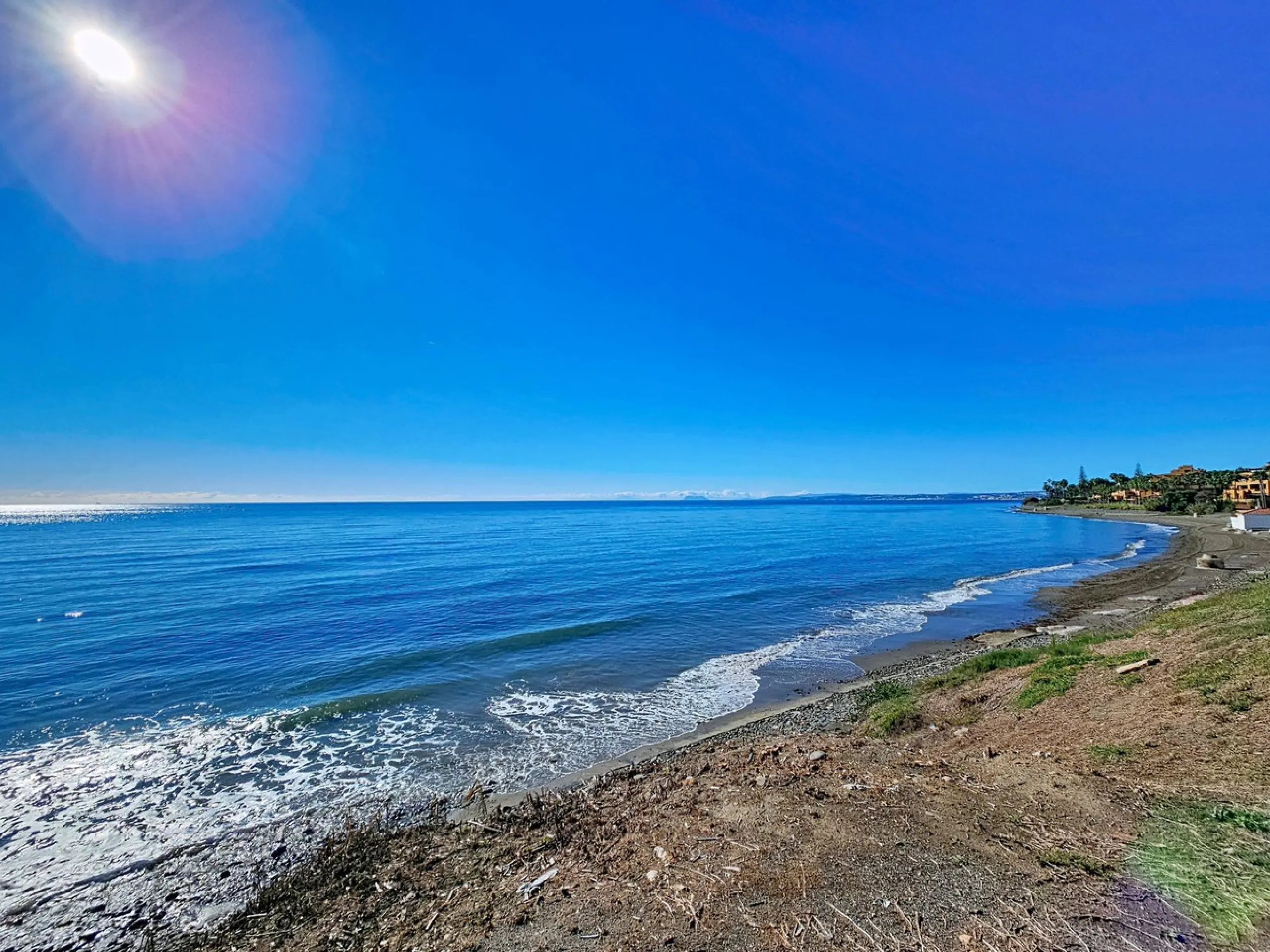 Fantastic Ground-Floor Apartment with Private Garden in Luxury Beachfront Complex.
