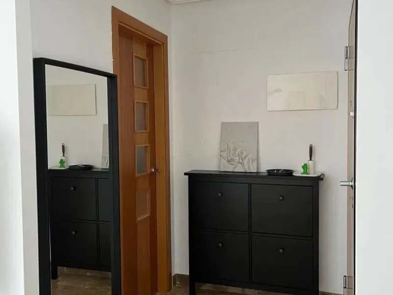 Apartment - Middle Floor Apartment в продаже в Estepona, Málaga. В доме 2 спален и 2 ванных комнат. Площадь дома 92 м²
