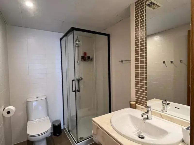 Apartment - Middle Floor Apartment в продаже в Estepona, Málaga. В доме 2 спален и 2 ванных комнат. Площадь дома 92 м²