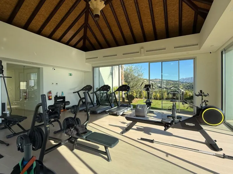 Breathtaking Panoramic Sea Views & Refined Living at Marbella Club Hills