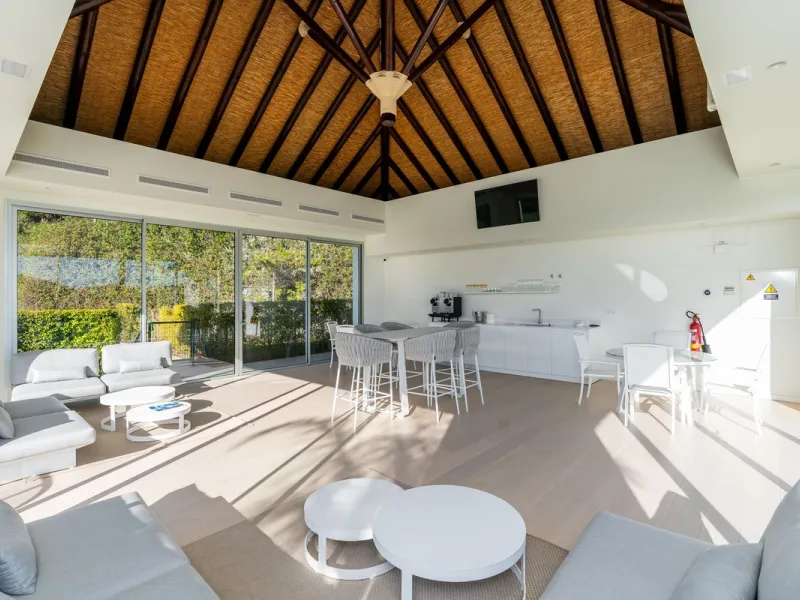 Breathtaking Panoramic Sea Views & Refined Living at Marbella Club Hills