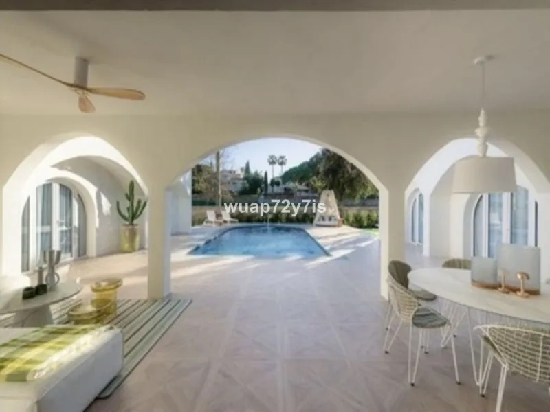 Frontline Golf Villa with Mexico–Tulum Inspired Design in Guadalmina Alta