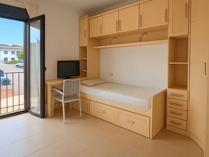 Exclusive Semi-Detached House with 4 Floors in San Rafael Urbanization (Ronda) · 382 m² Built · 191 m² Usable · Quiet, Family-Friendly Area · Garage · 4 Bedrooms · 4 Bathrooms · Terrace with Views · Central Heating · Solar Panels