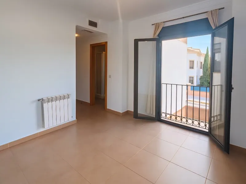 Exclusive Semi-Detached House with 4 Floors in San Rafael Urbanization (Ronda) · 382 m² Built · 191 m² Usable · Quiet, Family-Friendly Area · Garage · 4 Bedrooms · 4 Bathrooms · Terrace with Views · Central Heating · Solar Panels