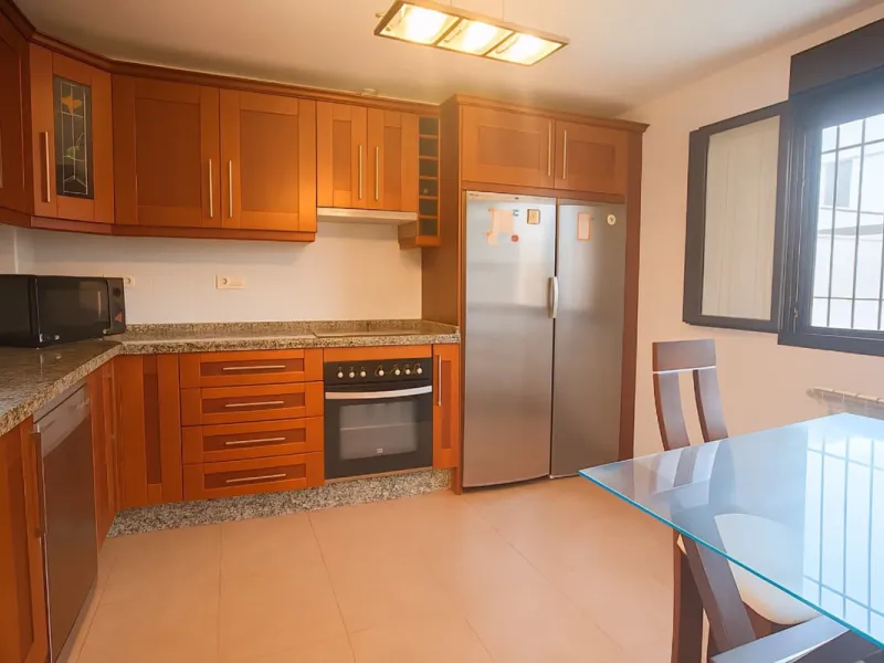 Exclusive Semi-Detached House with 4 Floors in San Rafael Urbanization (Ronda) · 382 m² Built · 191 m² Usable · Quiet, Family-Friendly Area · Garage · 4 Bedrooms · 4 Bathrooms · Terrace with Views · Central Heating · Solar Panels
