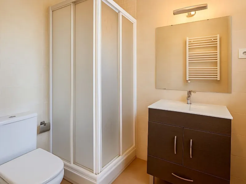 Exclusive Semi-Detached House with 4 Floors in San Rafael Urbanization (Ronda) · 382 m² Built · 191 m² Usable · Quiet, Family-Friendly Area · Garage · 4 Bedrooms · 4 Bathrooms · Terrace with Views · Central Heating · Solar Panels
