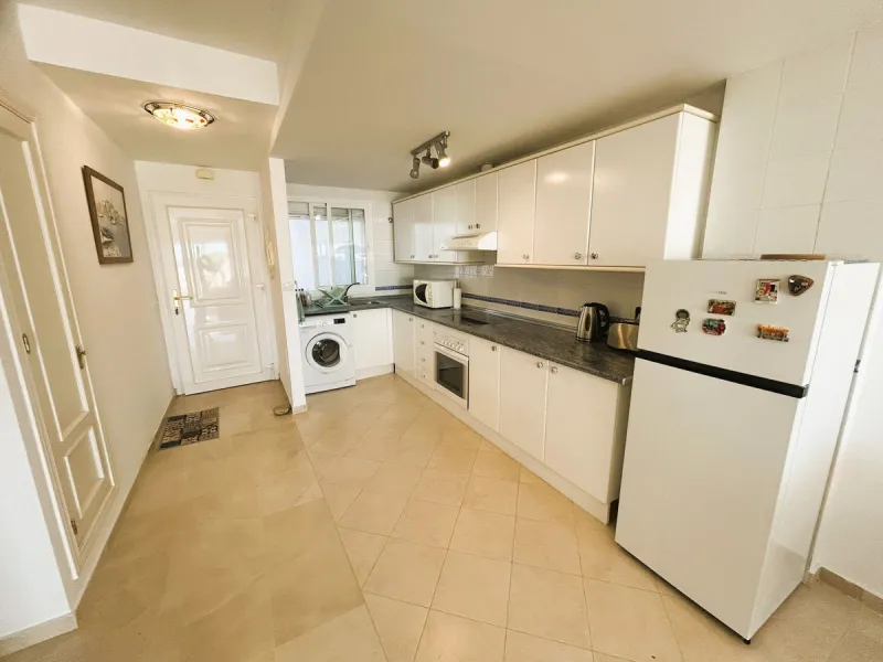 Апартамент нижний этаж, Casares Playa, Costa del Sol