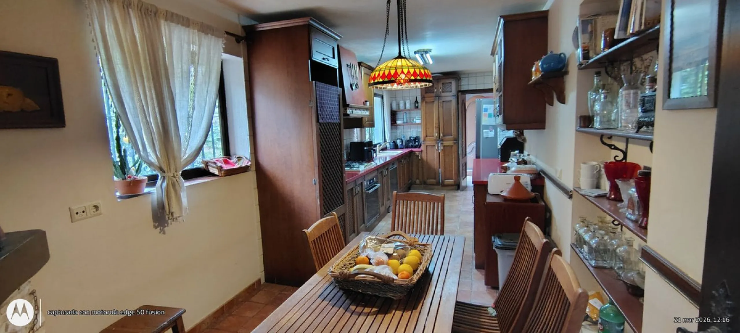 Located in the quiet residential area of Río Real, this villa offers an excellent opportunity for those seeking a home with potential in a pleasant and well-connected setting. The property features 3 bedrooms and 2 bathrooms, as well as a terrace and a co